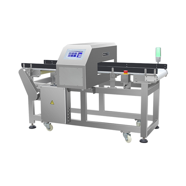 Industrial metal detector detecting impurity in product conveyor type automatic rejection